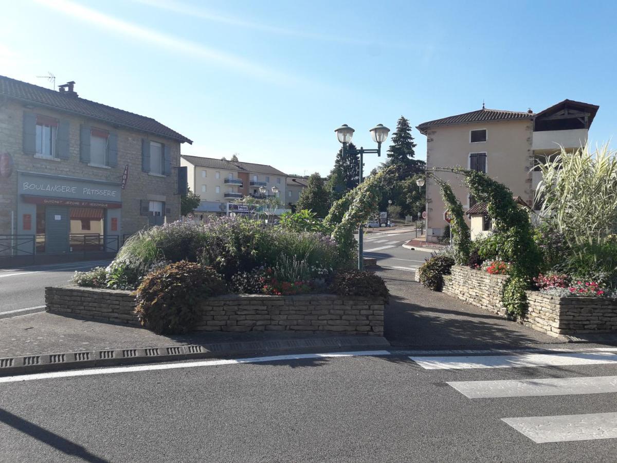 Les Saugeys Apartment Mâcon Exterior foto
